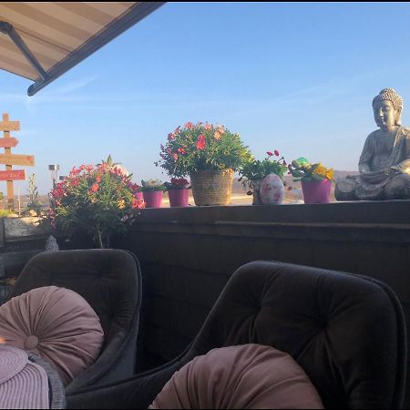 Idyllisches Nest Ueber Den Daechern Dortmund Buitenkant foto